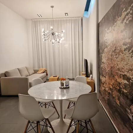 Апартаменты Loft Designed Center